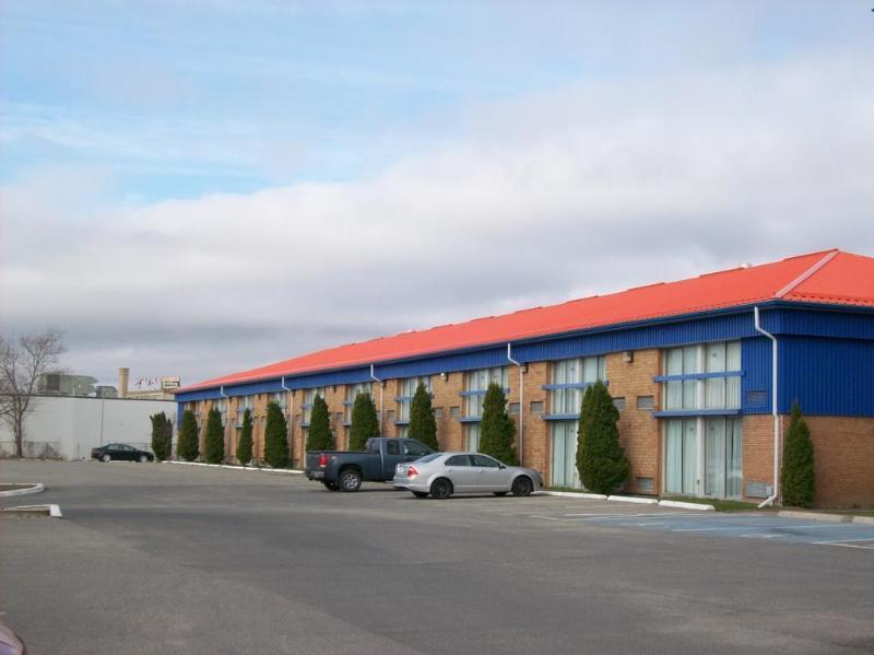 Days Inn By Wyndham Sudbury & Conference Centre Exteriör bild